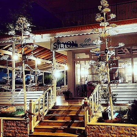 Silyon Cafe Restaurant